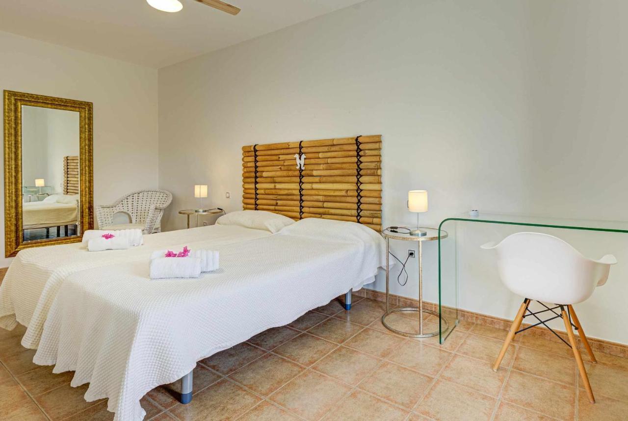 Villa Vulcano By Calima Villas Costa De Antigua Eksteriør bilde